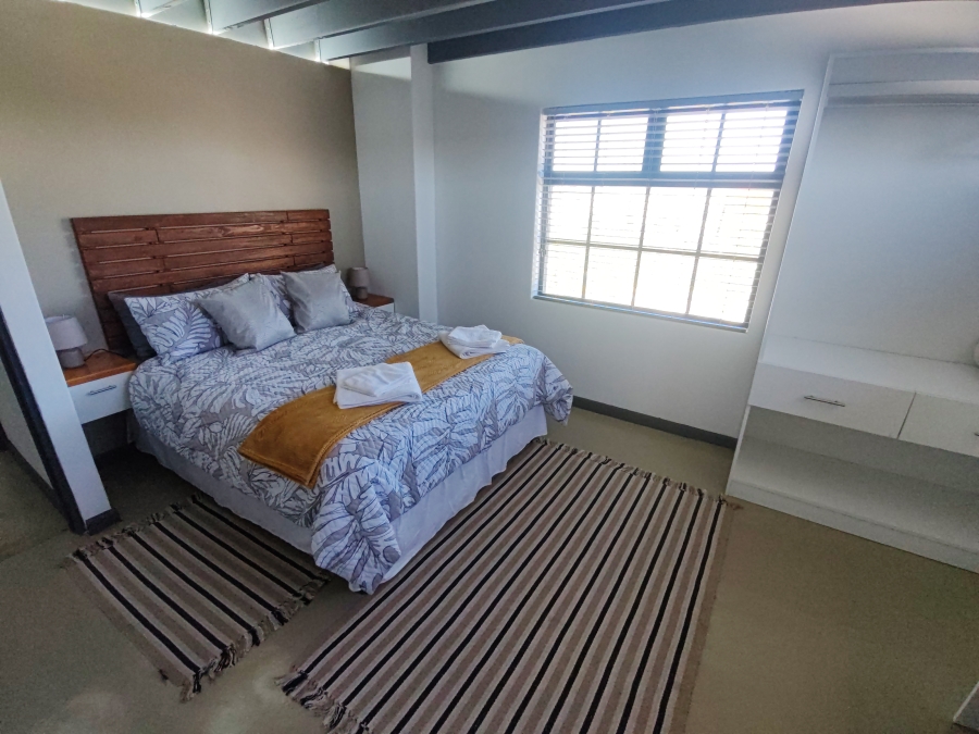 9 Bedroom Property for Sale in Hopefield Western Cape